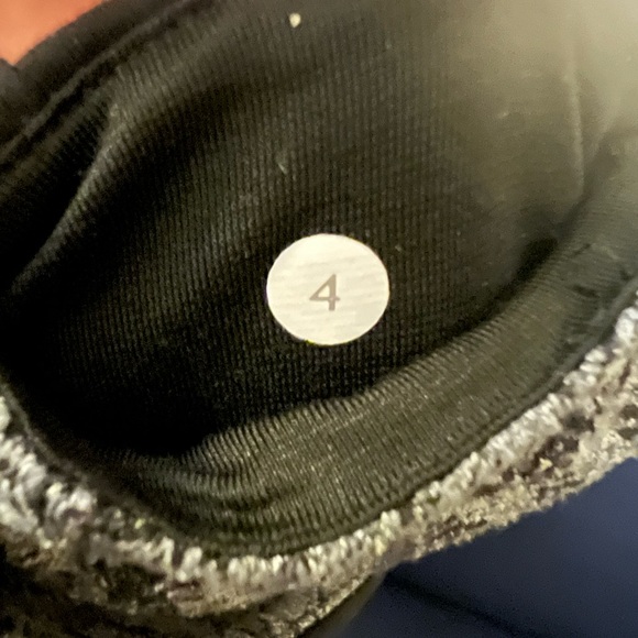 Lululemon leggings - Picture 4 of 4